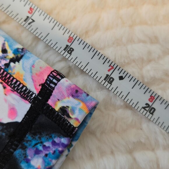 Women's Ideology capri Leggings Size Medium - Picture 7 of 7